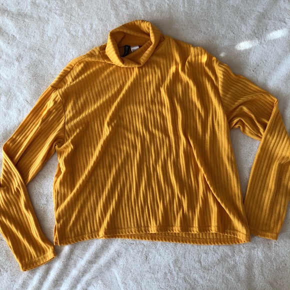 H&M Sweaters - Mustard Turtleneck Sweater